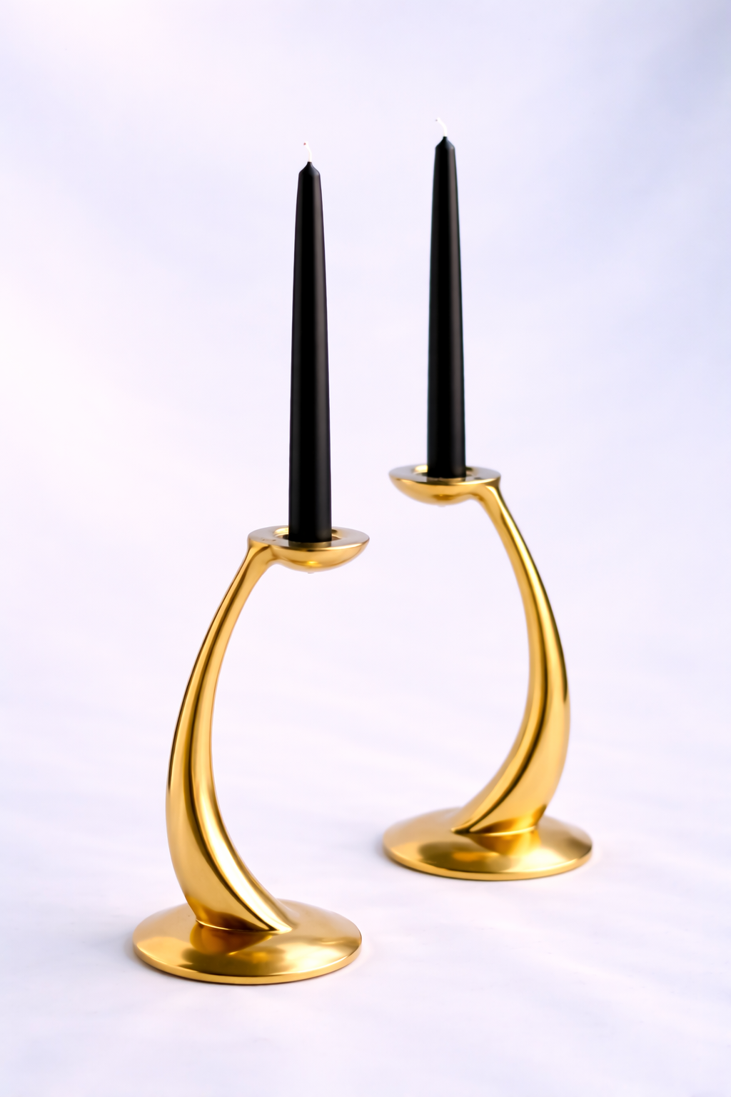 The Calla Candlestick