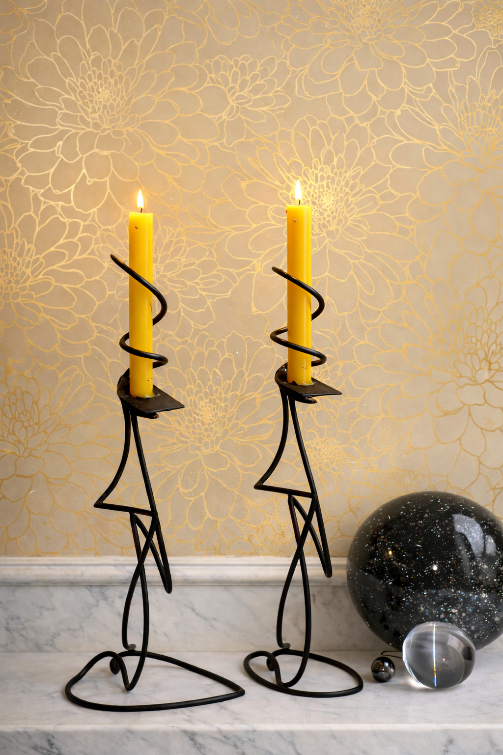 The Iris Candlestick